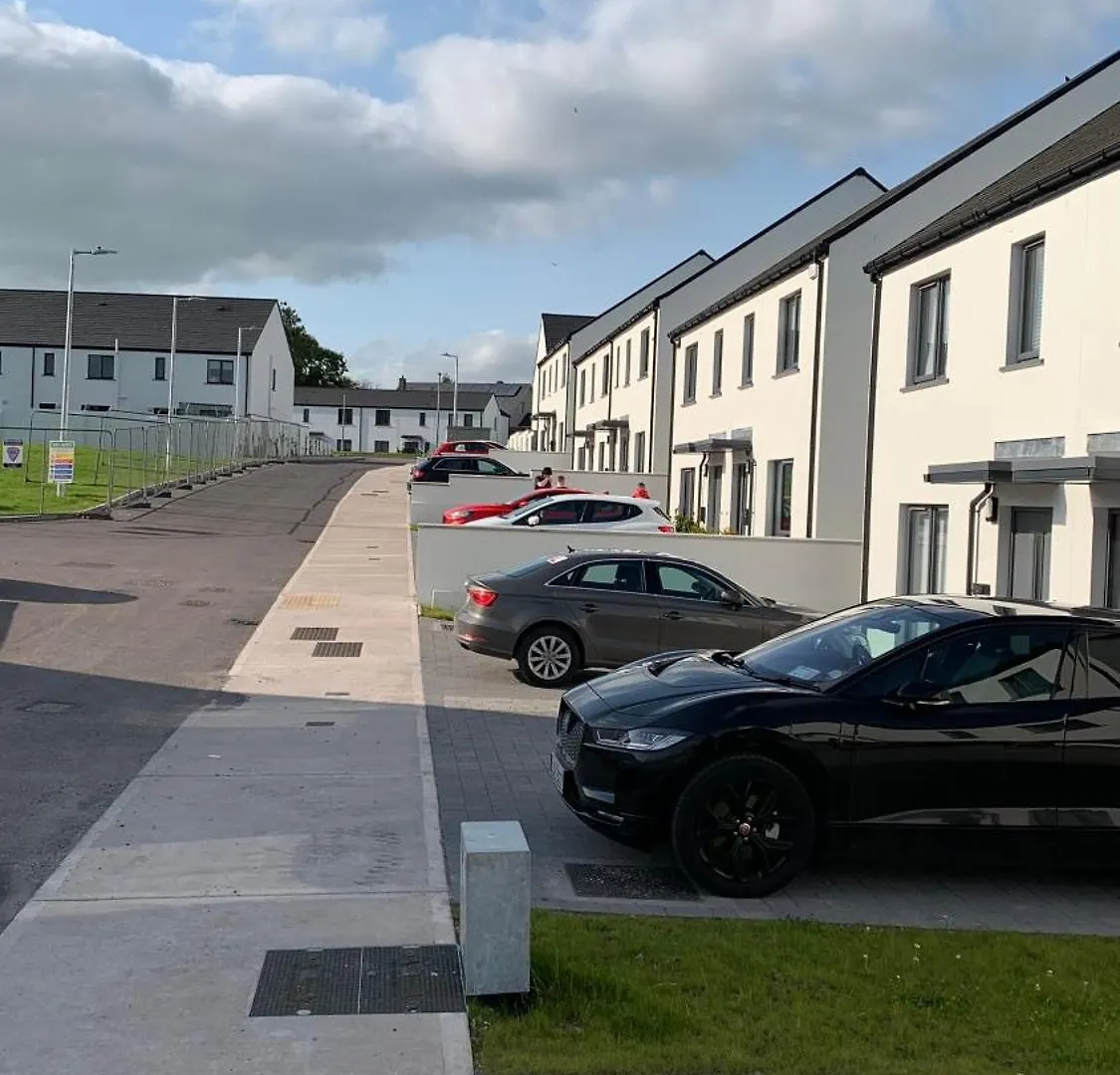 Double Bedroom With Private Bathroom Close To City Center Cork Privatunterkunft